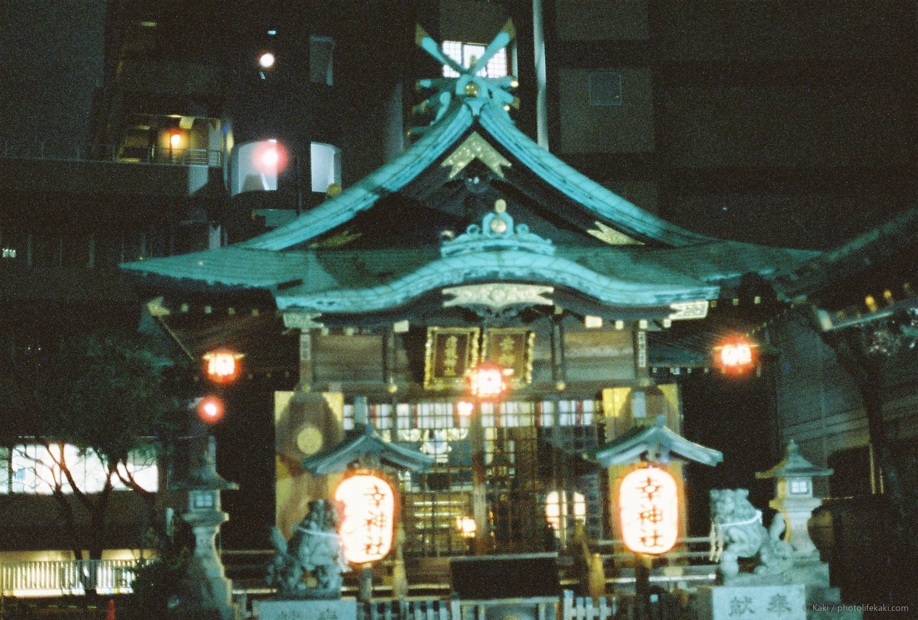 霓虹失眠症 — 006