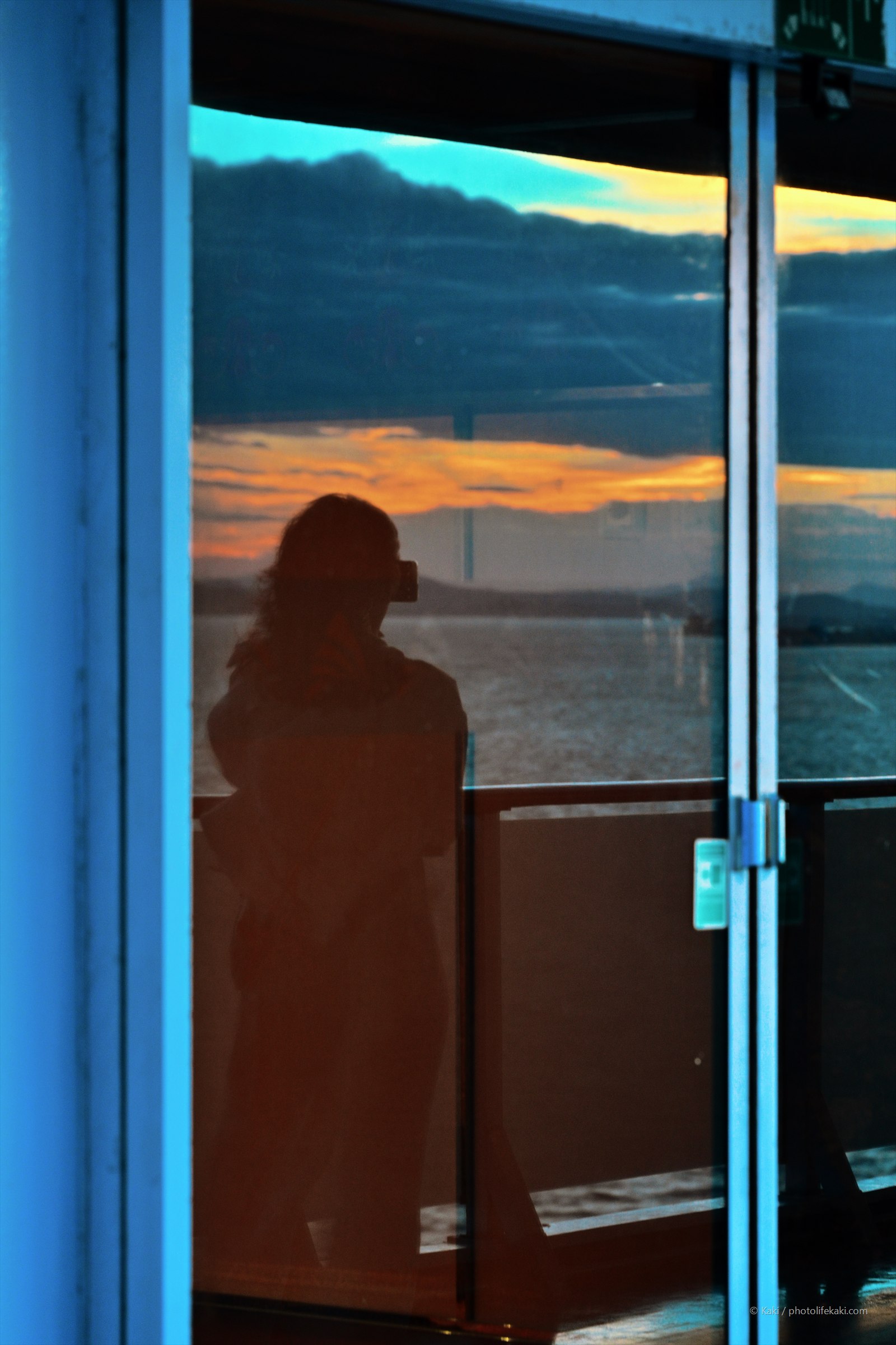 The Bohai Beyond the Window — 009