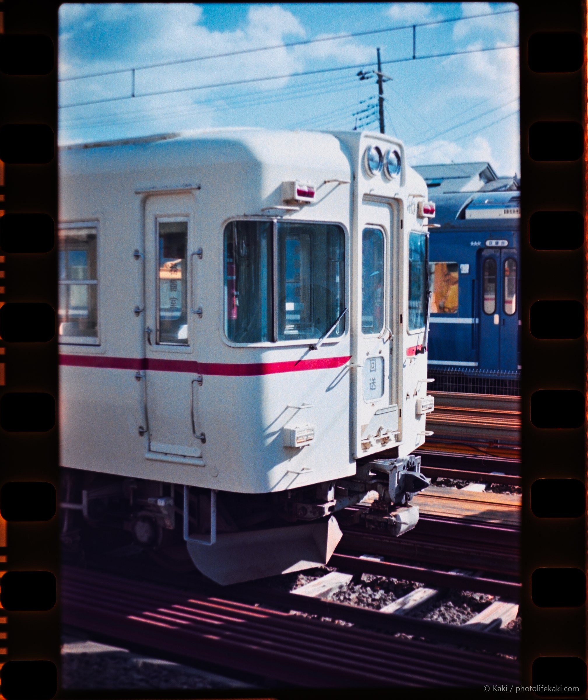 秋の鈍行列車 — 016